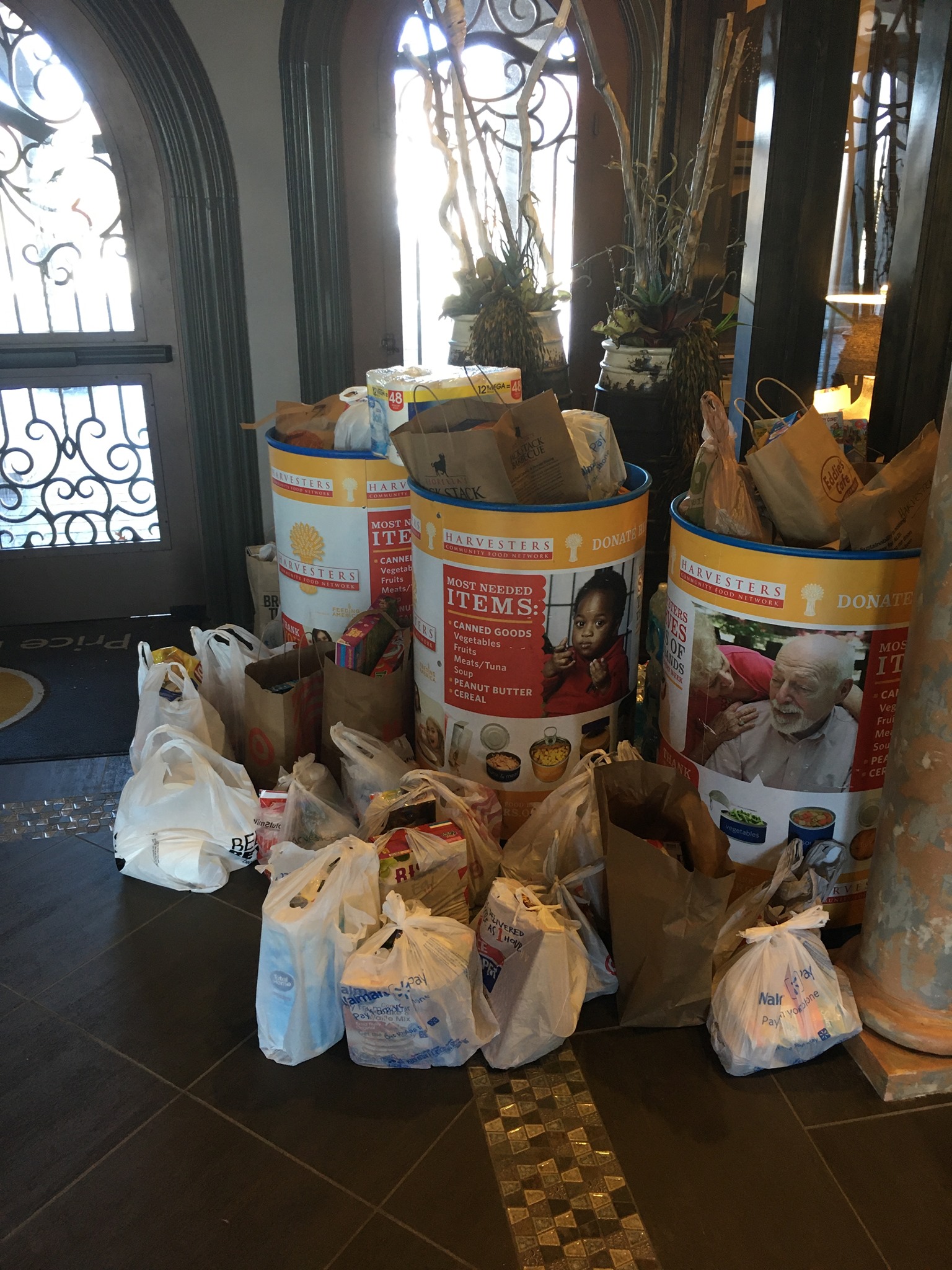 Food Drive for Harvesters